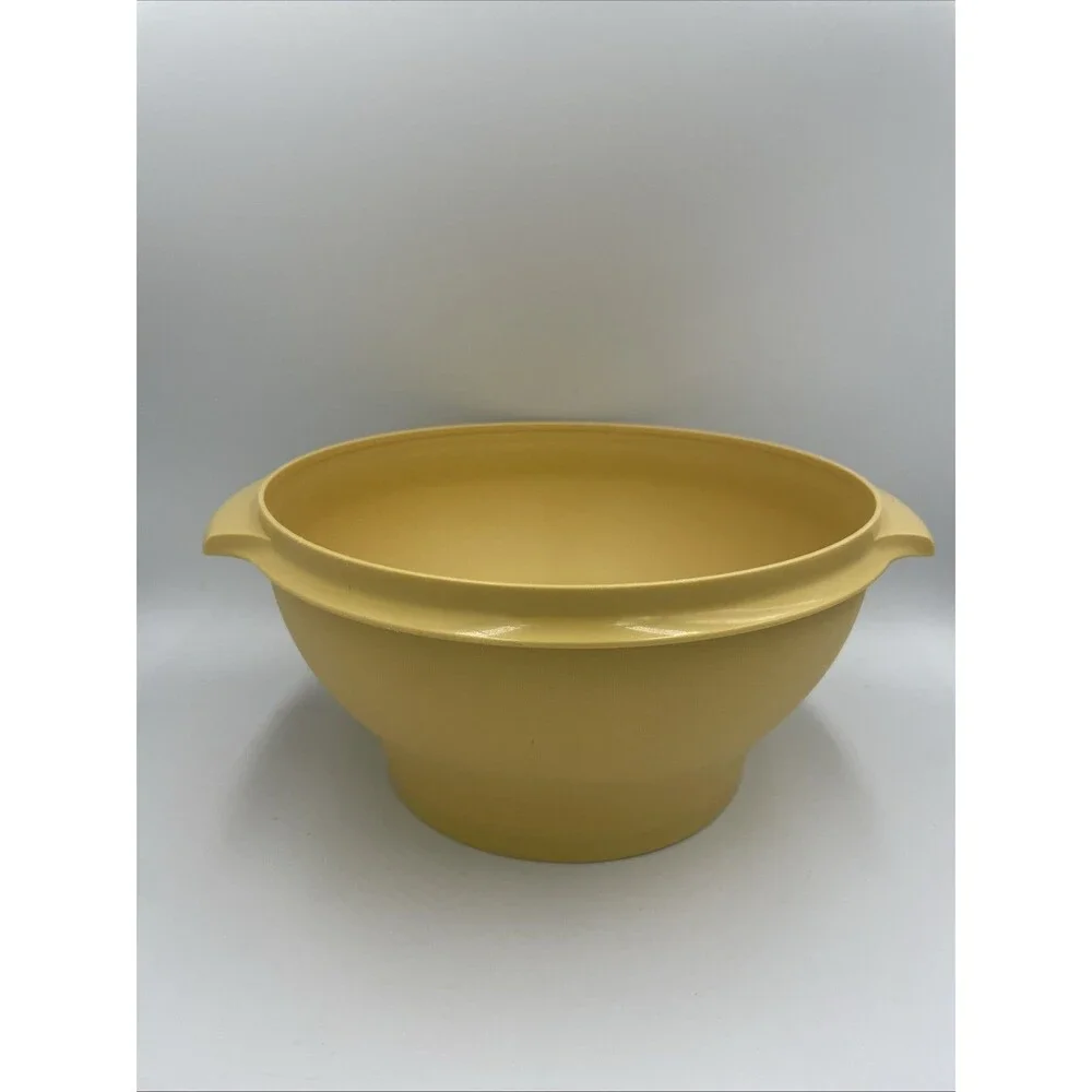 Vintage Tupperware Large Salad Bowl Harvest Gold Yellow 880 - No Lid